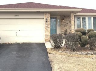 17948 Vista Dr, Country Club Hills, IL