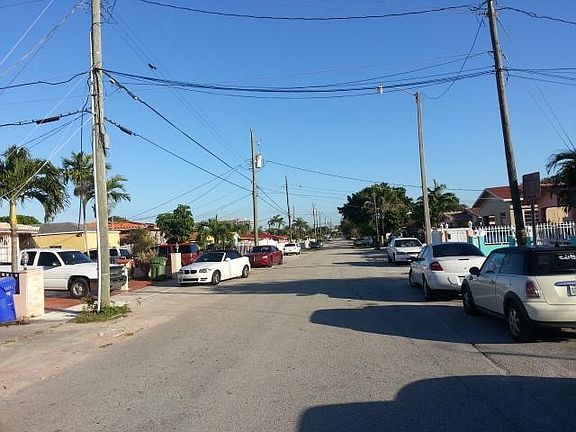 5th image of 255 NW 60th Ave