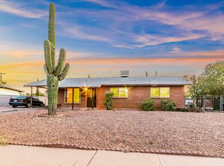 6556 E Calle Luna, Tucson, AZ 85710