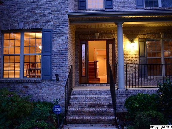 5th image of 102 Rainbow Glen Cir