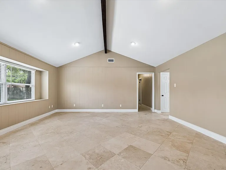 12322 Nova Ct — Photo 15