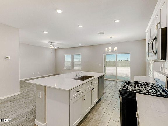 4th image of 36766 W NINA Street
