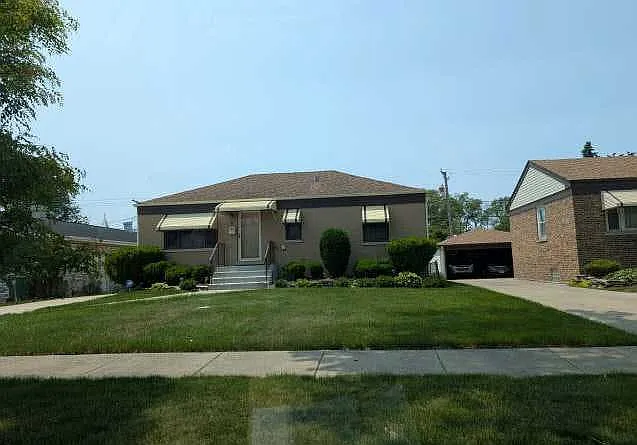 1014 Gardner Rd photo 1