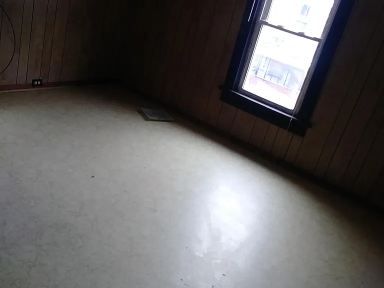 1287 Baldwin Ave — Photo 1