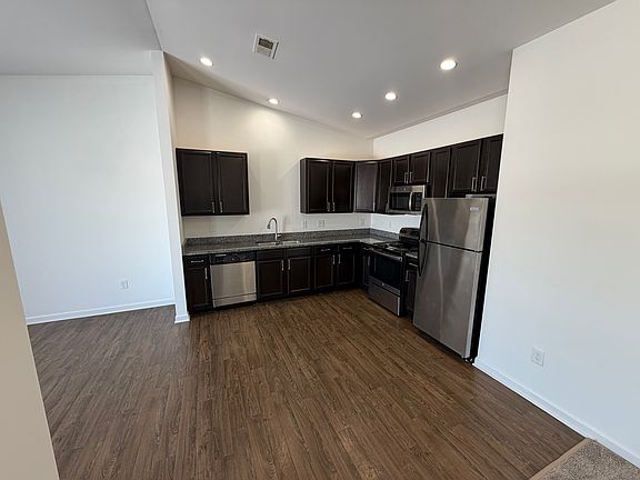 4th image of 3970 Palomino Dr #3970