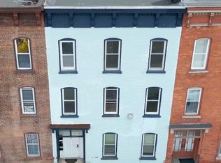 276 3rd St, Troy, NY 12180