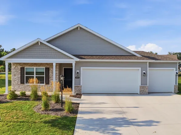 619 Revamp Ct, Huntertown, IN 46748