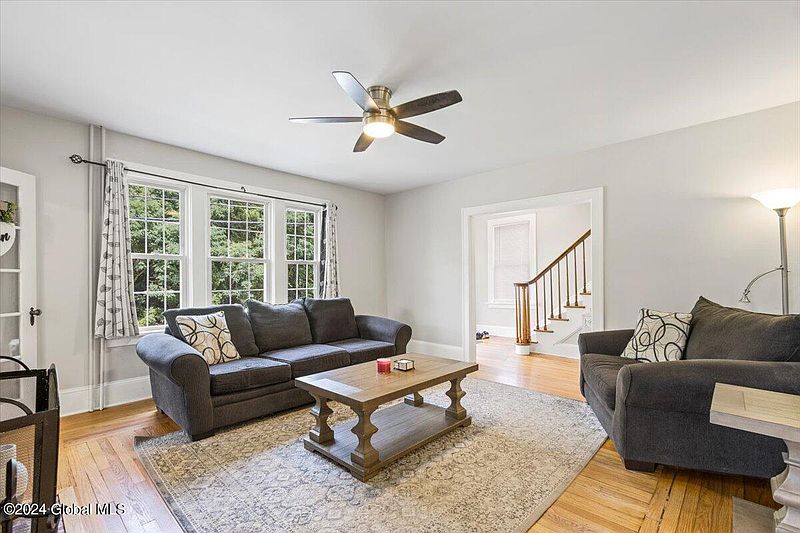 2nd image of 80 N Lake Avenue