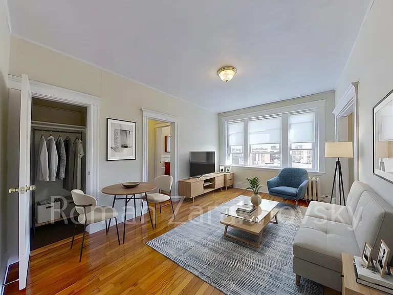 238 Kelton St #8 — Photo 1