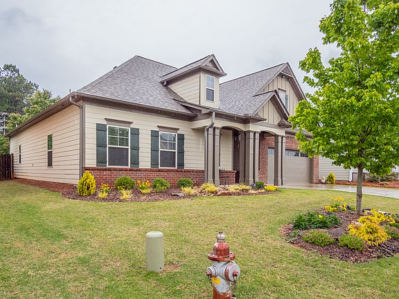 4th image of 4574 Bagwell Dr