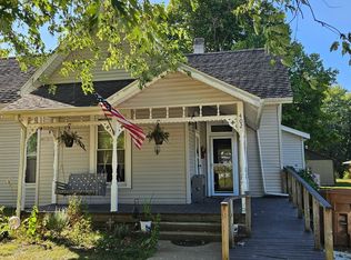 402 West St, Darlington, IN 47940