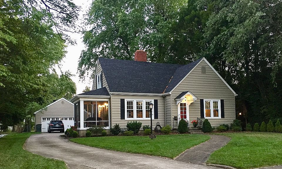 1st image of 426 Maple Ave
