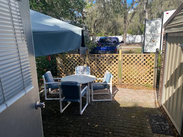 10422 Captain Hook Cir, Thonotosassa, FL 33592