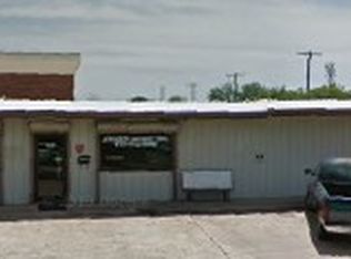 200 4th St STE A, Terrell, TX 75160