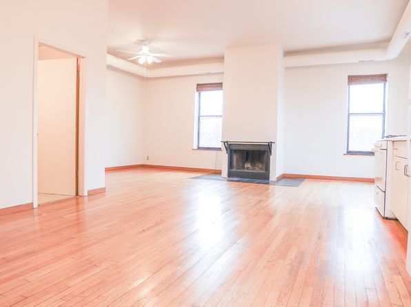 652 N Noble St APT 4R