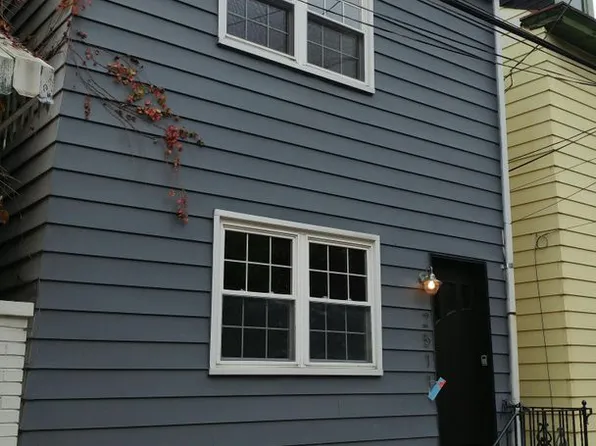2511 Leticoe St, Pittsburgh, PA 15203