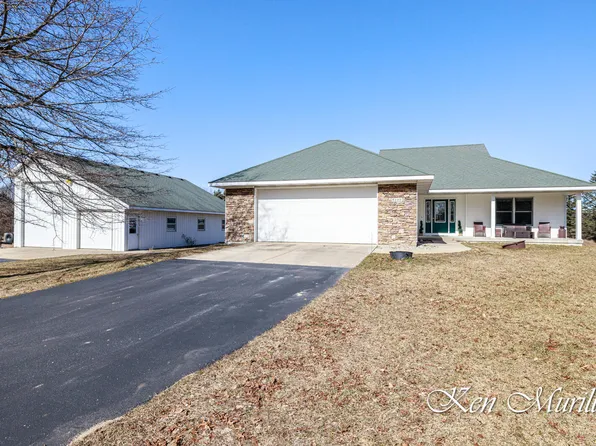 6129 Alger St, Allendale, MI 49401