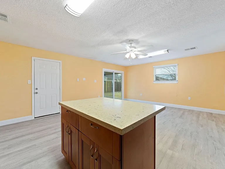 11610 Grapewood Dr — Photo 20
