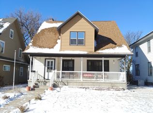 2307 Summit St, Sioux City, IA 51104