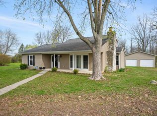 7010 W Edgewood Dr, Yorktown, IN 47396