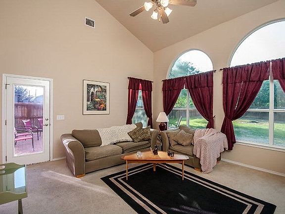 2nd image of 5112 Jasmine Ave