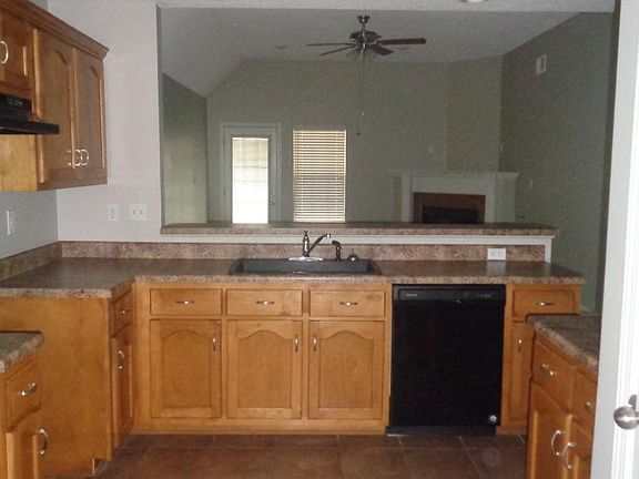 3rd image of 9001 William Paul Dr