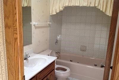 3rd image of 17929 Alaska Ct #12