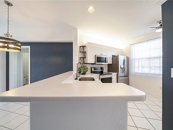 4th image of 1149 Sweetwater LN #4102
