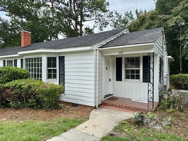 602 W Cedar St — Photo 2