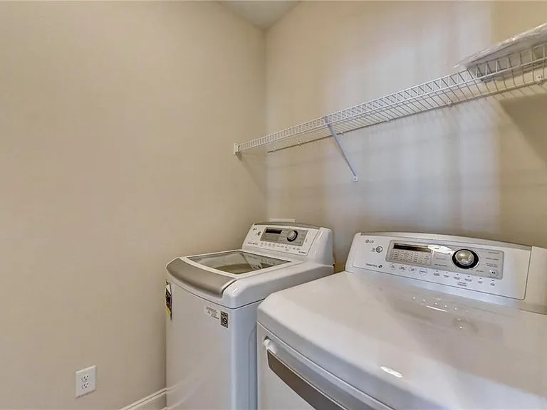 2448 Tenor Ln — Photo 54