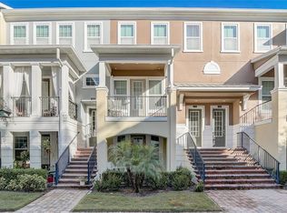 576 Scotia Pl, Orlando, FL 32806