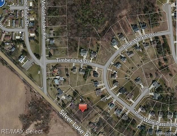 2nd image of 9266 Silver Lake Rd