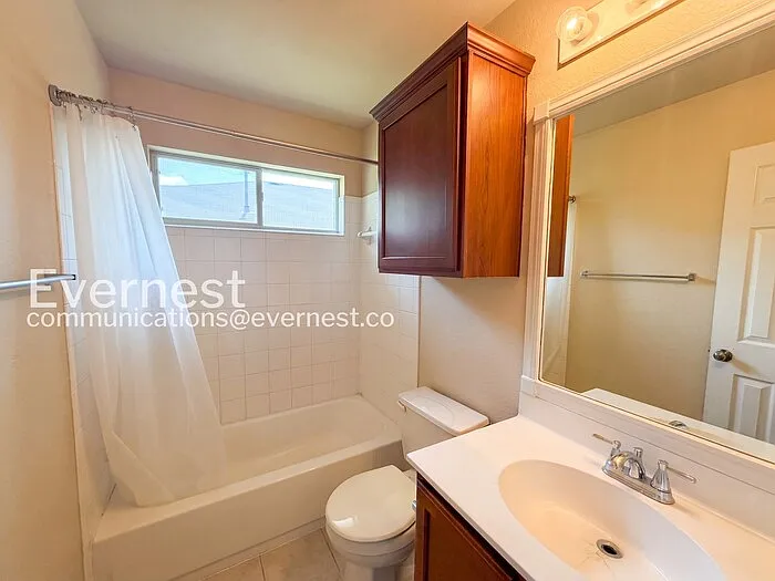 3145 Henderson Path — Photo 12