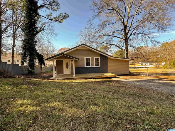 4908 Bow St, Anniston, AL 36206