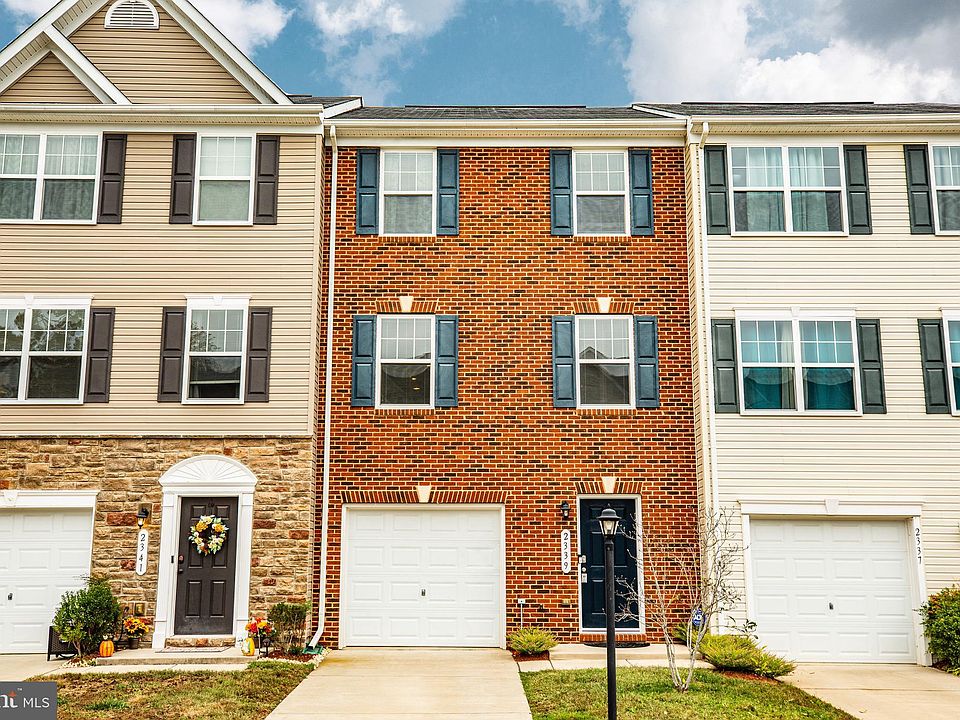 1st image of 2339 Drake Ln