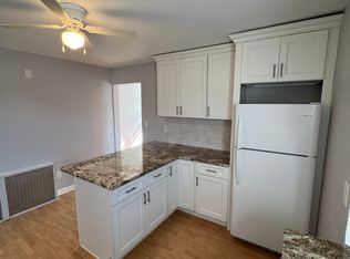 8-60 Forest St, Fair Lawn, NJ 07410