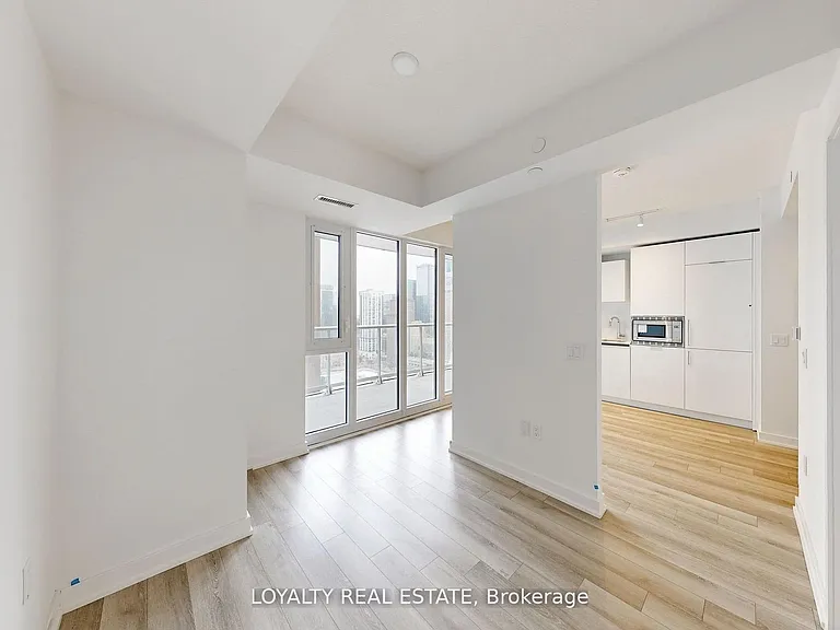 230 Simcoe St #2713 — Photo 23