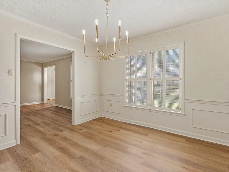 8604 Sandpoint Dr — Photo 6