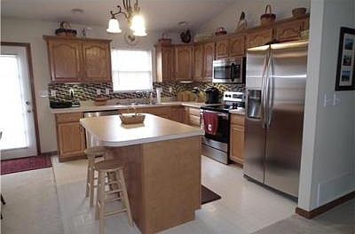 4th image of 224 Jordyn Pl
