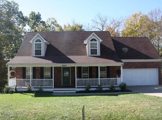 8620 Hickory Falls Ln, Pewee Valley, KY 40056