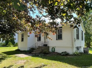 6372 Townline Rd, Byron, NY 14422