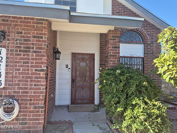 3rd image of 12143 Noel Espinoza Cir