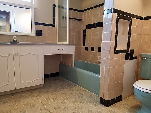 Large bathroom