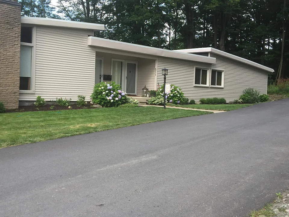 511 Waverly Ave #FRONT