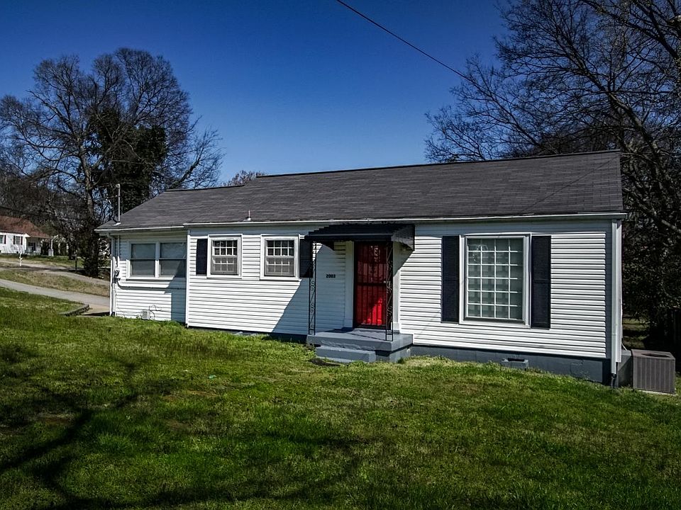 1st image of 2003 Jones Ave