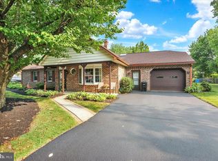 58 Downing Dr, Reading, PA 19610