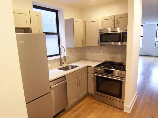 Rented by Maz Group NY | media 11