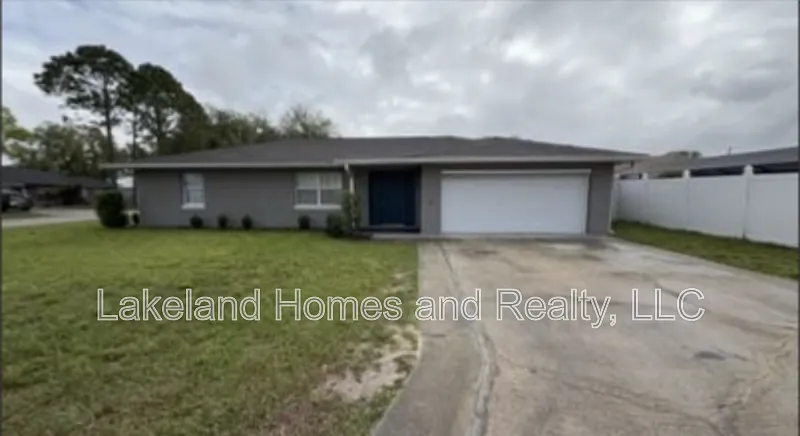 Building Photo - 5608 Lake Fox Cir