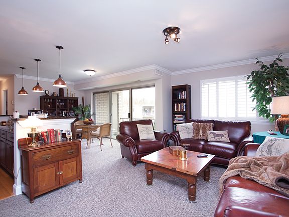 5th image of 12303 Braxfield Ct #395