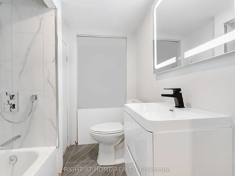112 Walter Ave #BASEMNT — Photo 11